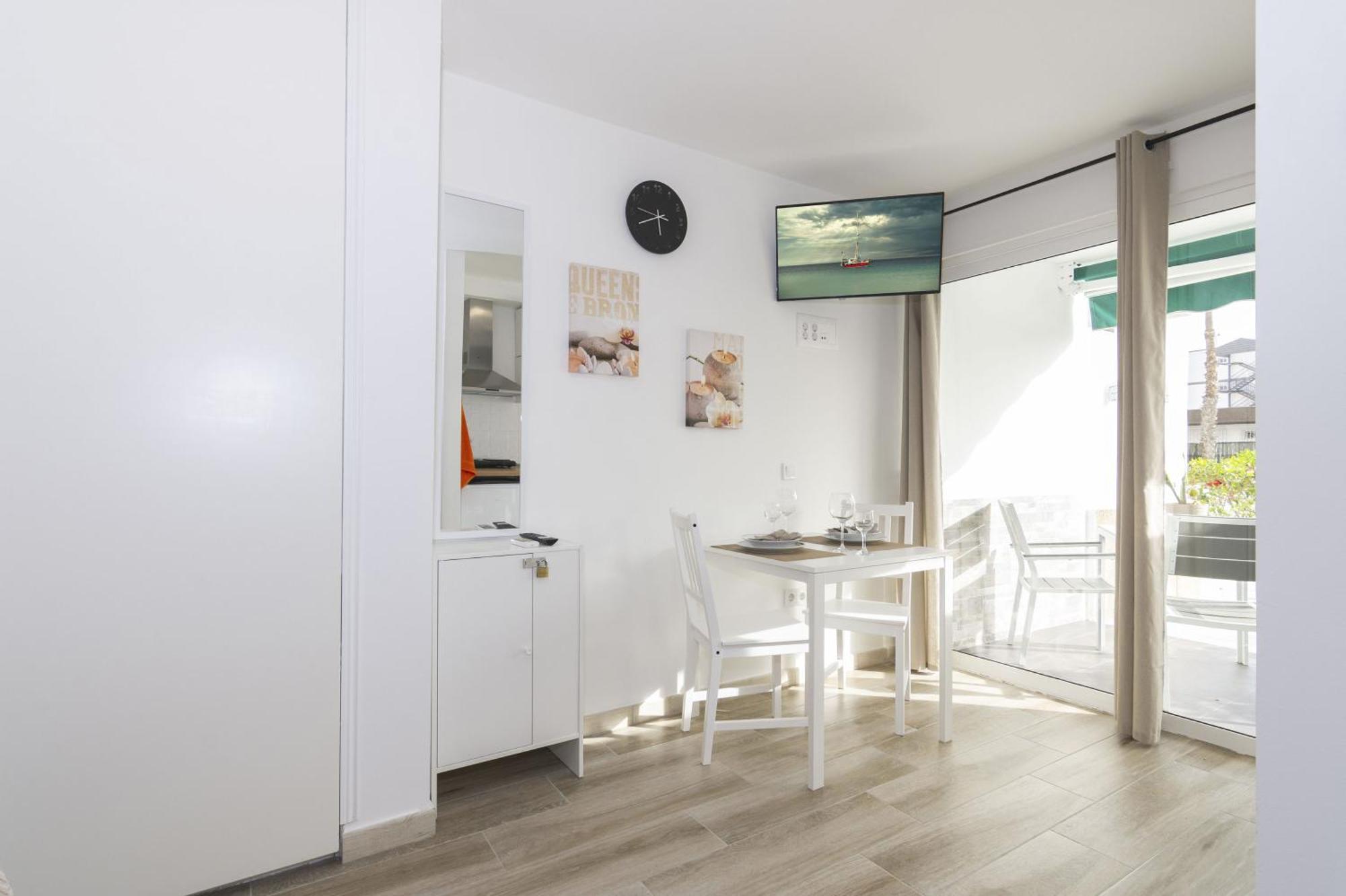 K2 Playa Del Ingles By Homestaygrancanaria San Bartolomé Exterior foto